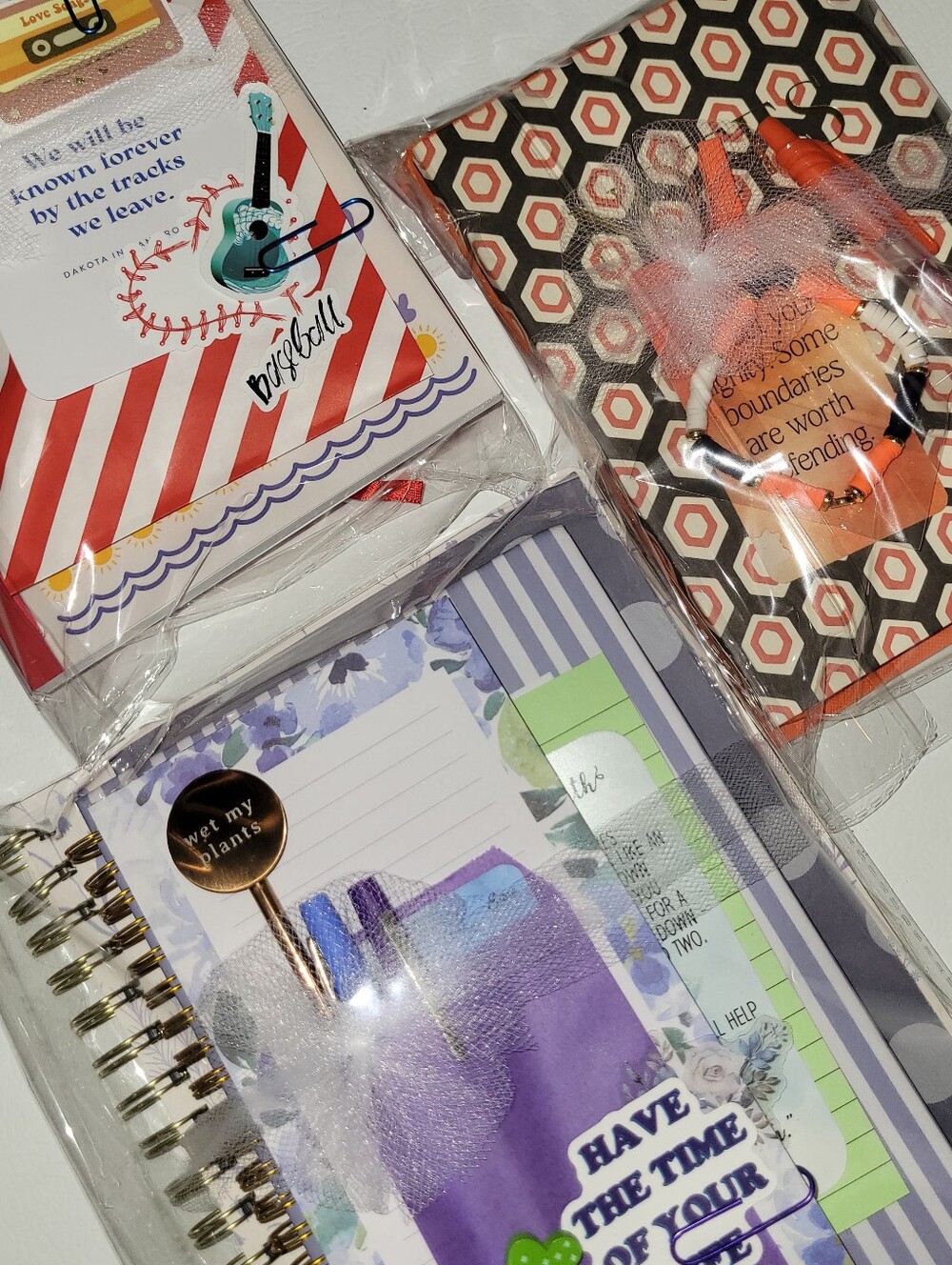 Mystery journals, list pads notebooks, writing tools, all ocassion cards - Picture 6 of 16
